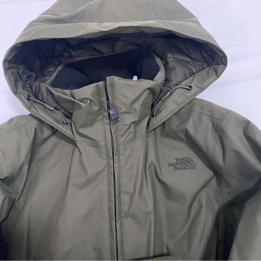The North Face Olive Quilted Jacket - Picture 2 of 5
